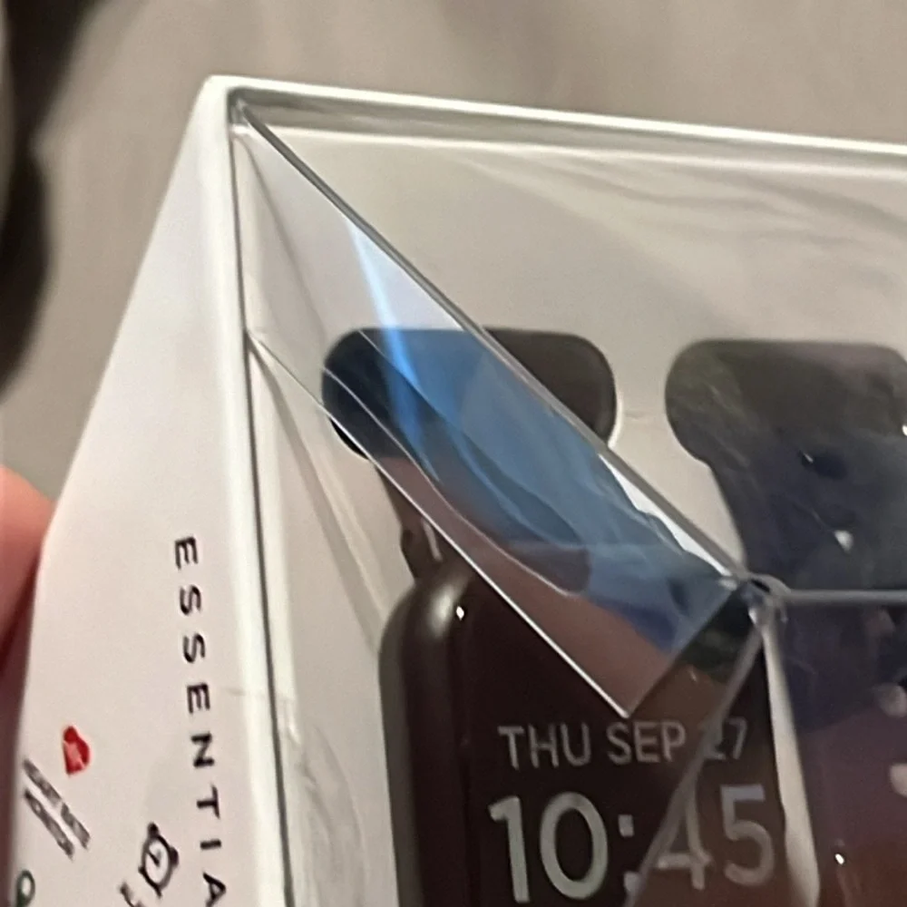 Q7+ Smartwatch - New! Still Sealed! Android and iOS compatible - Picture 8 of 11